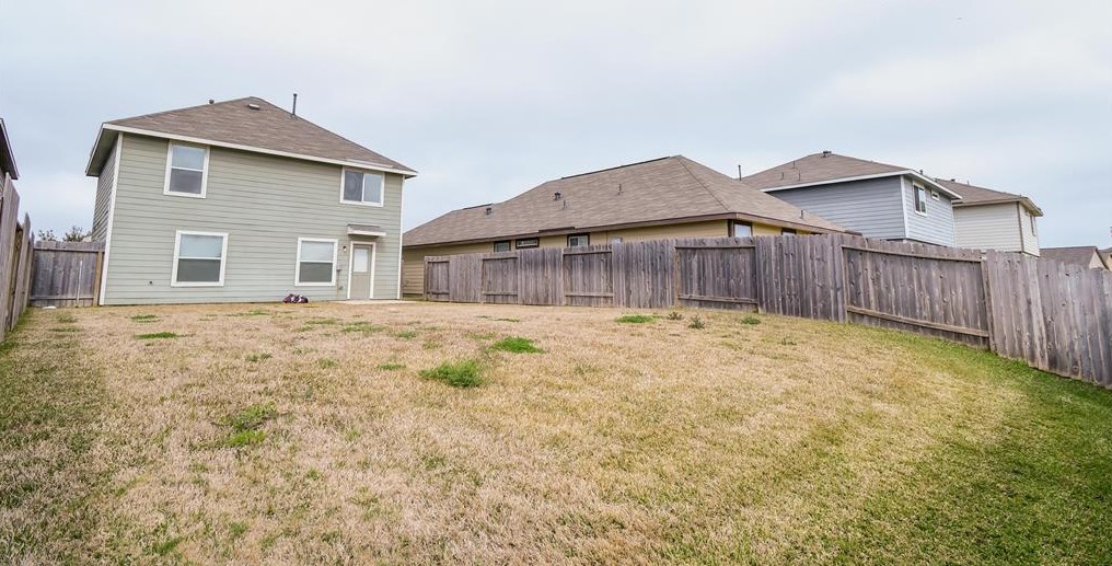 5407 Plantation Forest Dr, Katy TX  77449-1559 exterior