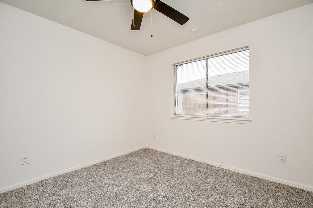 16618 Ripple Rdg Dr, Houston TX  77053-5348 exterior