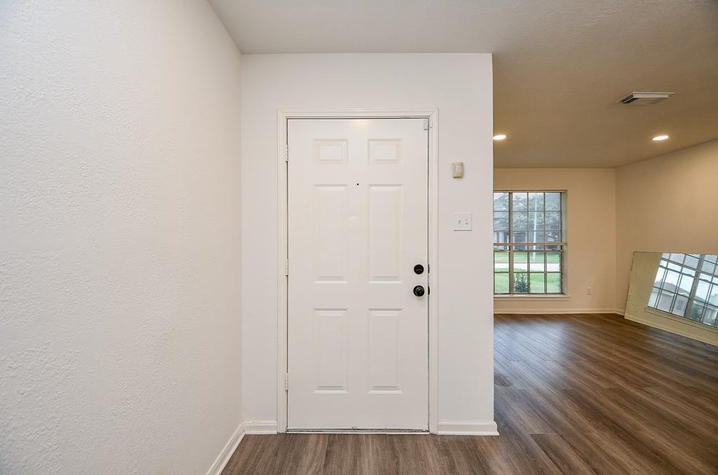 16618 Ripple Rdg Dr, Houston TX  77053-5348 exterior