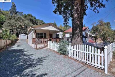 11847 Foothill Rd - Photo 1