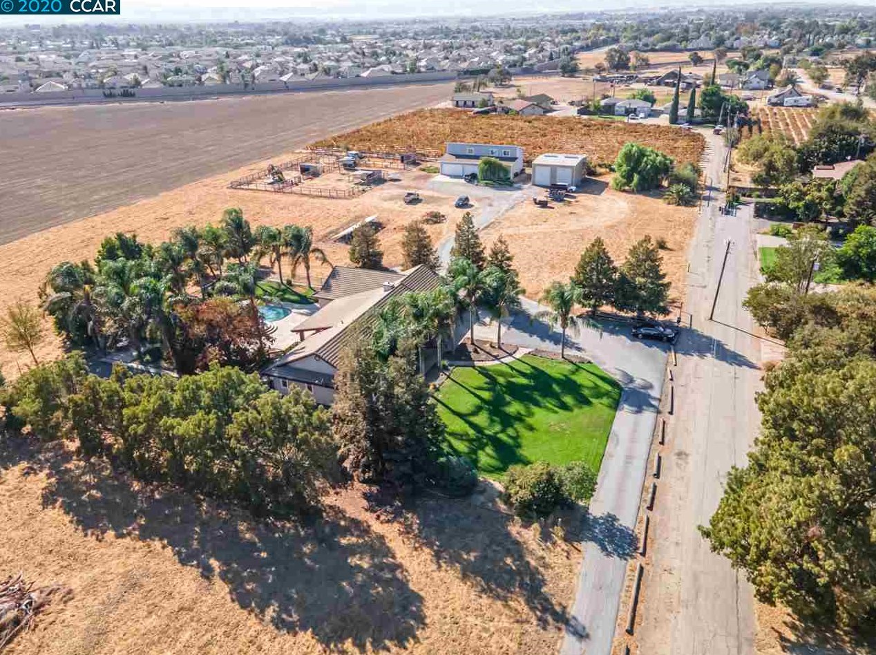 6035 Sellers Ave, Oakley, CA 94561 - MLS 40926989 - Coldwell Banker