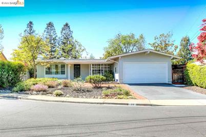 71 Norman Ct - Photo 1