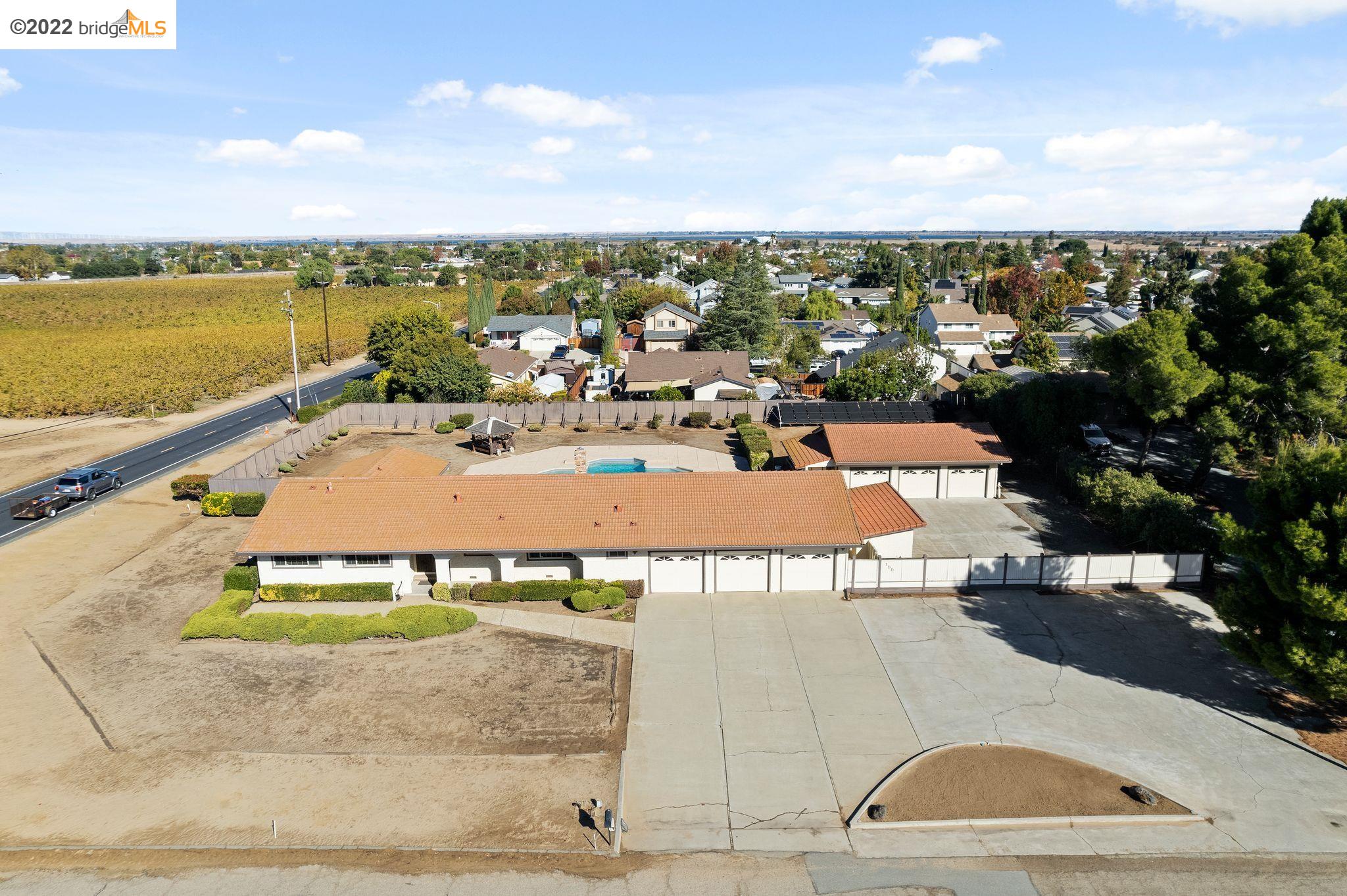 155 Loren Ln, Oakley, CA 94561 MLS 41013761 Coldwell Banker