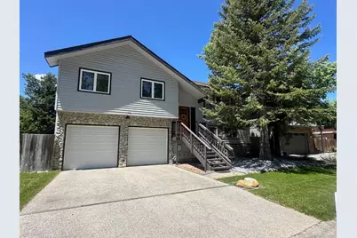 754 Tuolumne Drive, South Lake Tahoe, CA 96150 - Photo 1