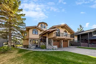 2062 Aloha Dr, South Lake Tahoe, CA 96150 - Photo 1