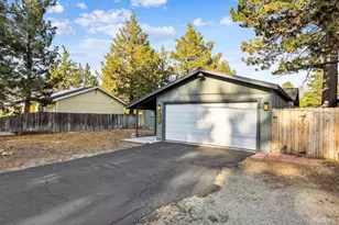 1825 Arrowhead Ave, South Lake Tahoe, CA 96150 - Photo 1