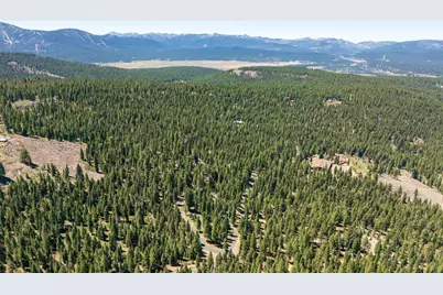 12064 Somerset Drive, Truckee, CA 96161 - Photo 1