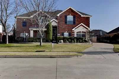 2831  Kate Lane, Grand Prairie, TX 75052 - Photo 1