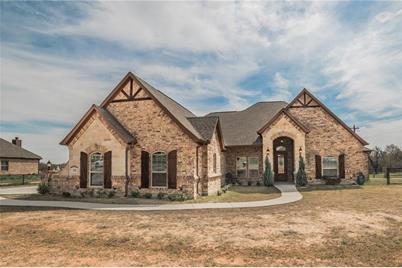 100 Spring Meadow Dr Springtown Tx 76082 Mls 14050770