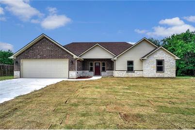 Tom Bean Tx >> 707 Jones St Tom Bean Tx 75489 Mls 14129192 Coldwell Tom Bean Tx >> 707 Jones St Tom Bean Tx 75489 Mls 14129192 Coldwell