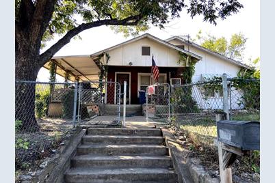 2101 Lee Ave, Fort Worth, TX 76164 - MLS 14463338 - Coldwell Banker