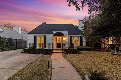 4305 Southern Avenue - Photo 1