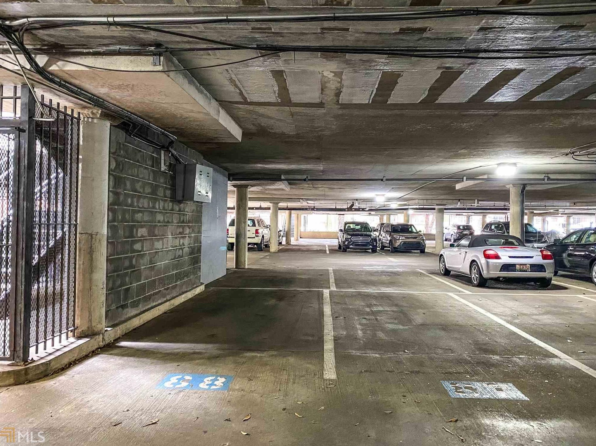 375 Ralph Mcgill Blvd, Atlanta GA  30312-1223 exterior