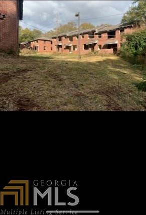 1232 Washington Cir, Atlanta GA  30344-0035 exterior