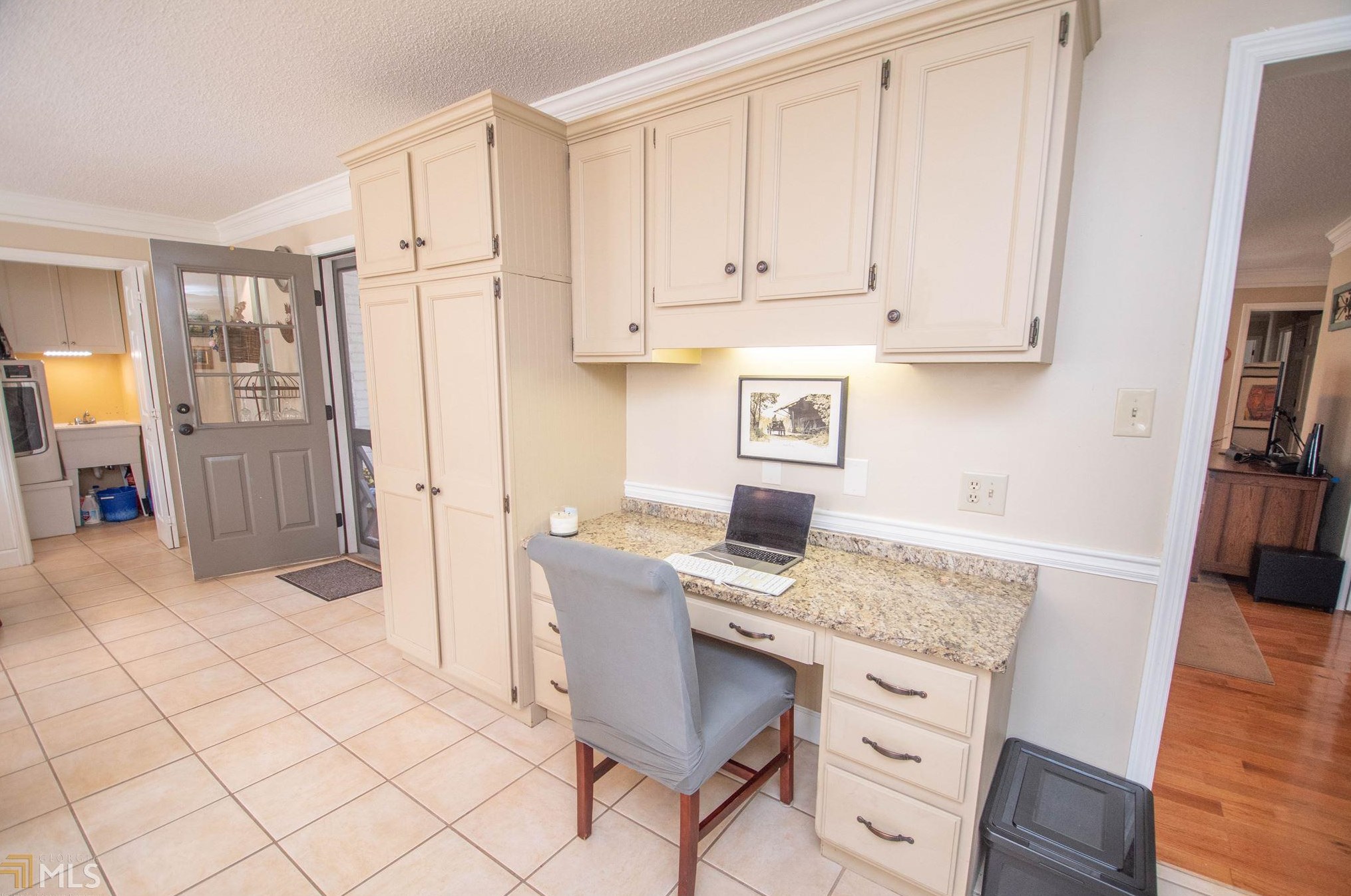 110 Hillsborough Dr, Athens GA 30606-6424 exterior