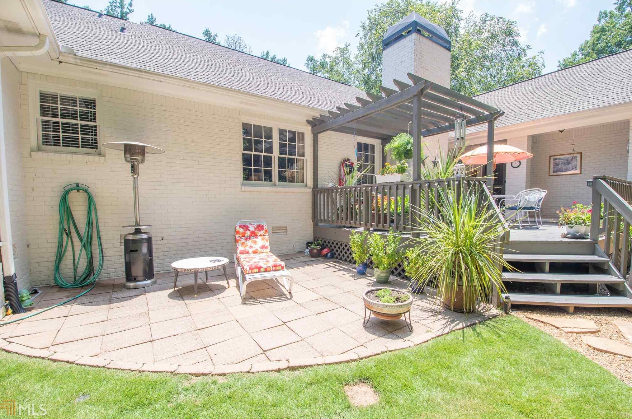 110 Hillsborough Dr, Athens GA 30606-6424 exterior