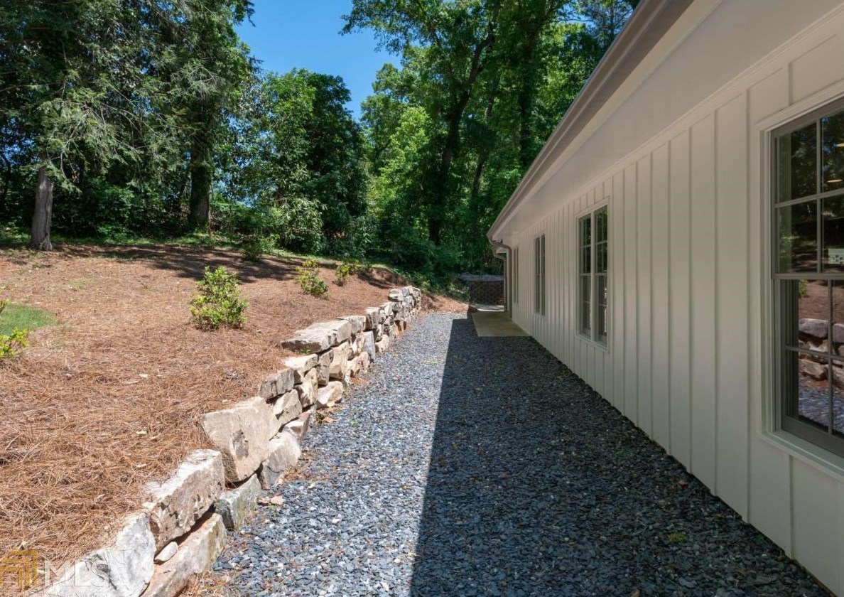 470 Fortson Dr, Athens GA 30606-4107 exterior