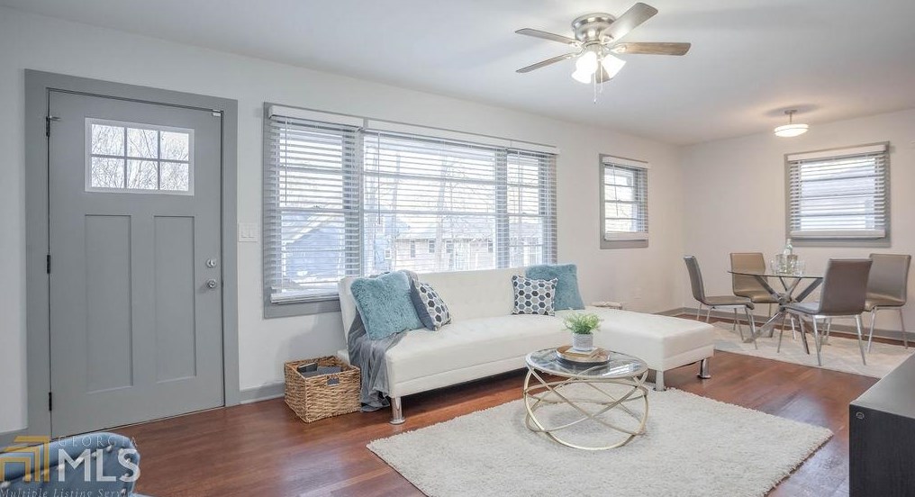566 Woods St, Atlanta GA  30318-4740 exterior