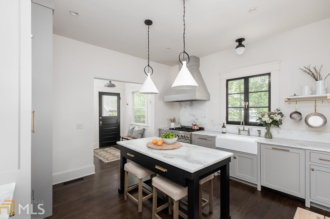 115 Michigan Ave, Decatur GA  30030-1848 exterior