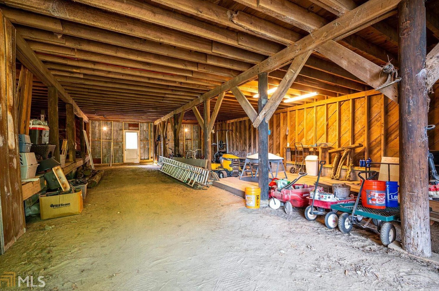 217 4th Ave, Colbert GA  30628-0031 exterior