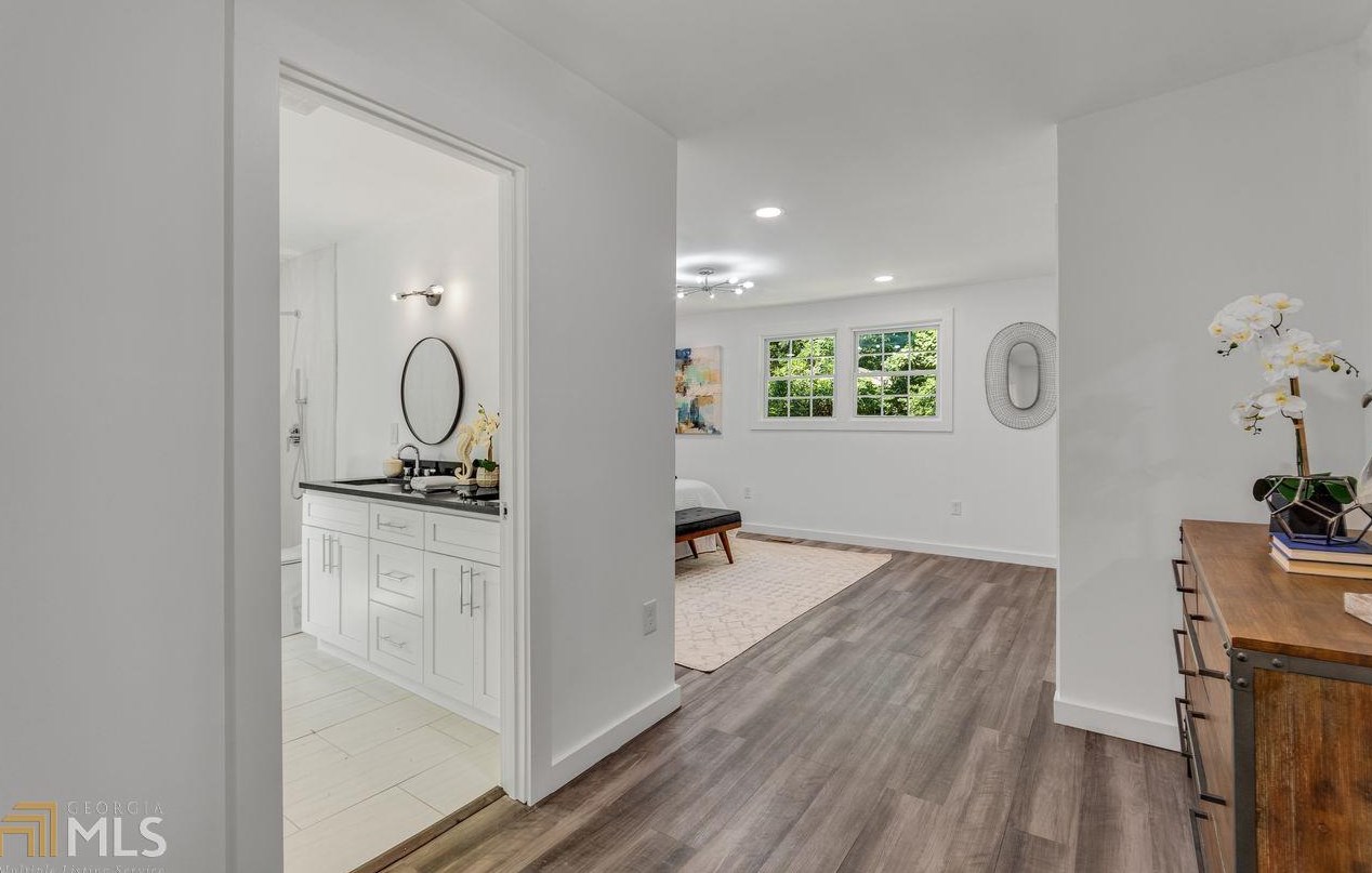 1743 Old Hickory St, Decatur GA  30032-4354 exterior