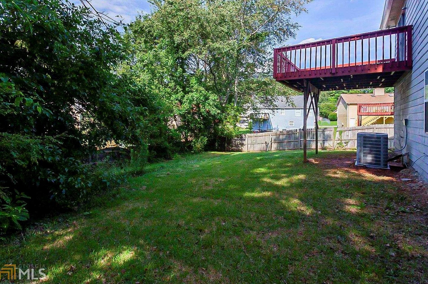 5050 Chadwick Ct, Decatur GA  30035-3627 exterior