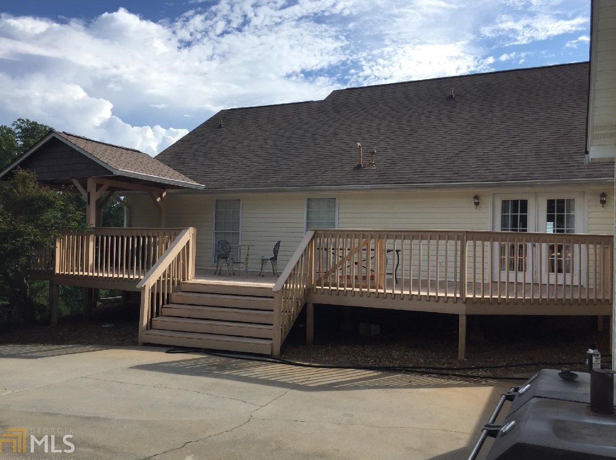 996 Haywood Valley Rd #6, Armuchee, GA 30105