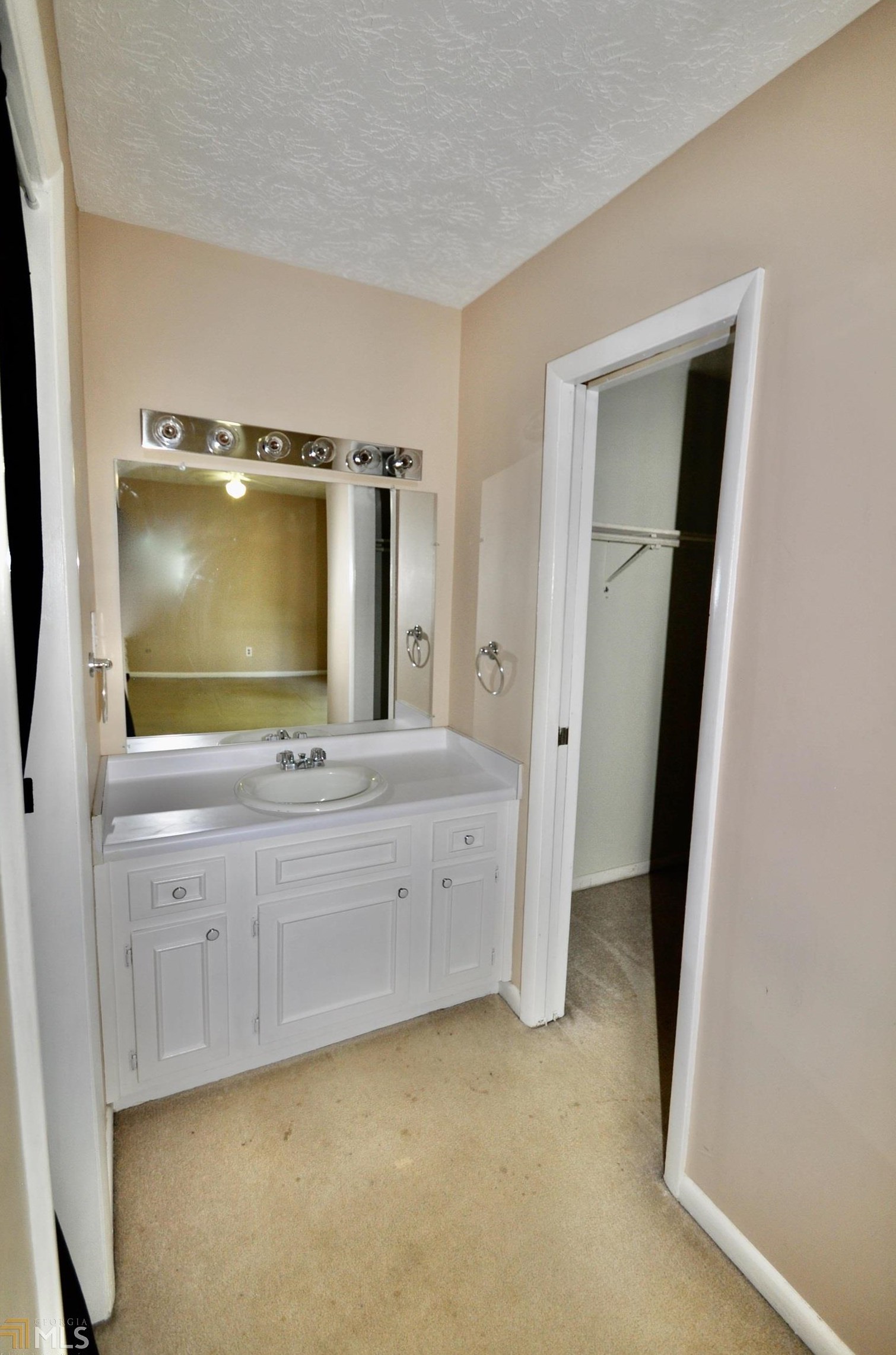 154 Fernbanks Ct, Athens GA 30605-5906 exterior