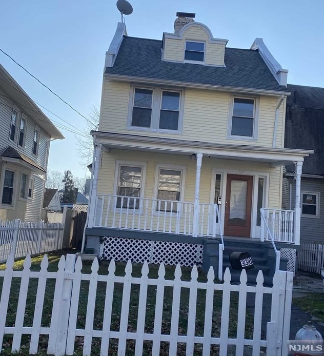 330 Chilton St, Elizabeth NJ  07208-3113 exterior