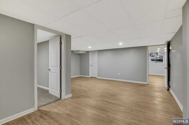 8 Holiday Ct, Westwood NJ 07675-5708 exterior