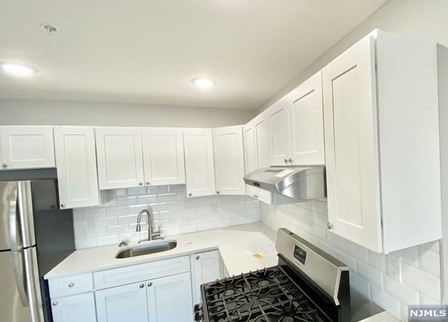 188 Lafayette St, Paterson NJ  07501-1112 exterior