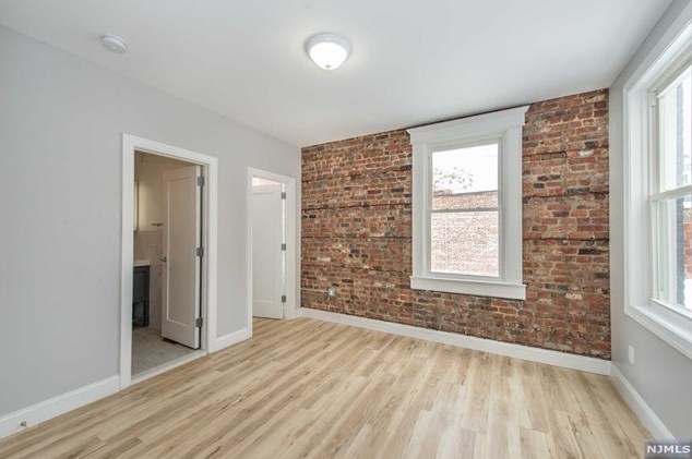 80 Belmont Ave, Jersey City NJ  07304-3012 exterior