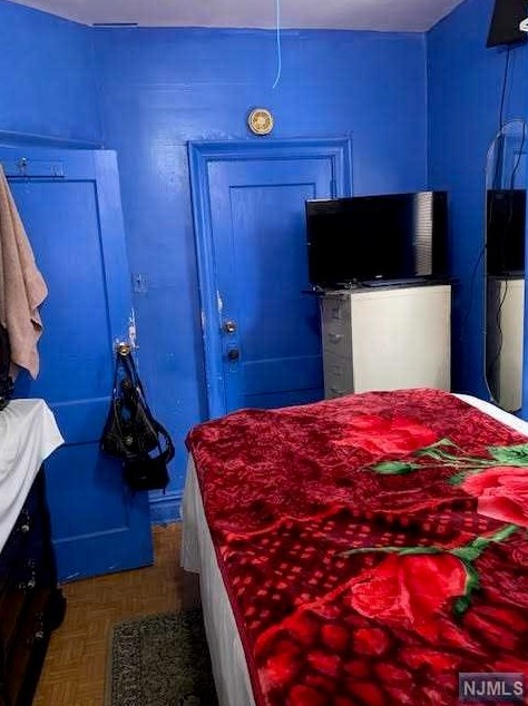 164 Clendenny Ave, Jersey City NJ 07304-1201 exterior