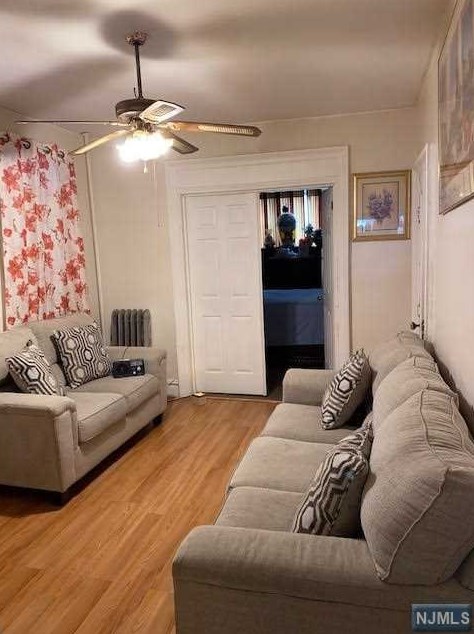 164 Clendenny Ave, Jersey City NJ 07304-1201 exterior