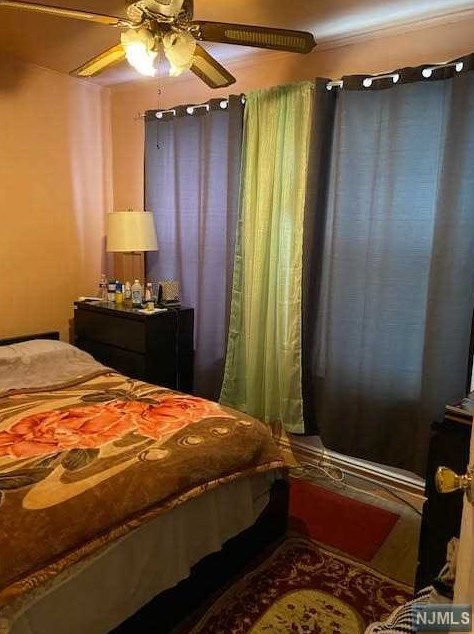 164 Clendenny Ave, Jersey City NJ 07304-1201 exterior