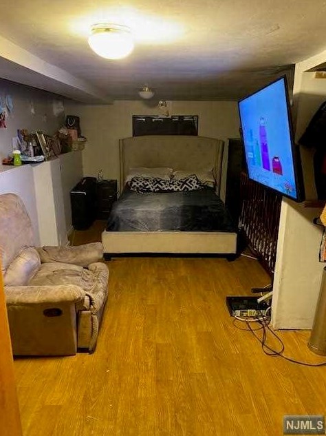 164 Clendenny Ave, Jersey City NJ 07304-1201 exterior