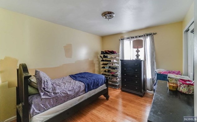 201 16th Ave, Newark NJ  07103-1502 exterior