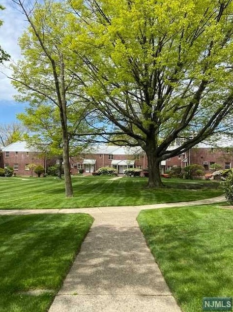 1255 Anderson Ave, West Fort Lee NJ  07024-1778 exterior