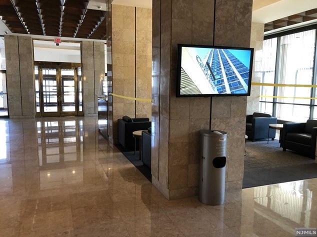 1600 Parker Ave, West Fort Lee NJ 07024-7052 exterior