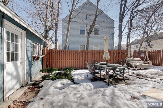 780 Edgewood Ln, Cliffside Park NJ  07010-2628 exterior