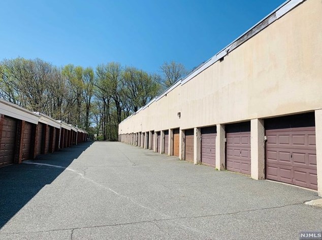 2330 Linwood Ave, West Fort Lee NJ  07024-3862 exterior