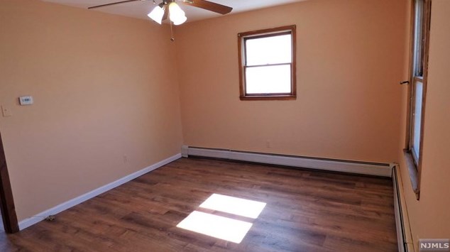 15 Avenue F, Lodi NJ  07644-1909 exterior