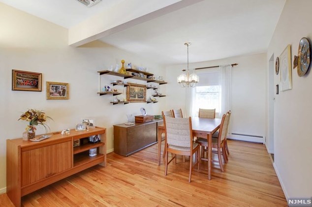 640 Dawes Hwy, Pompton Falls NJ 07442-1545 exterior