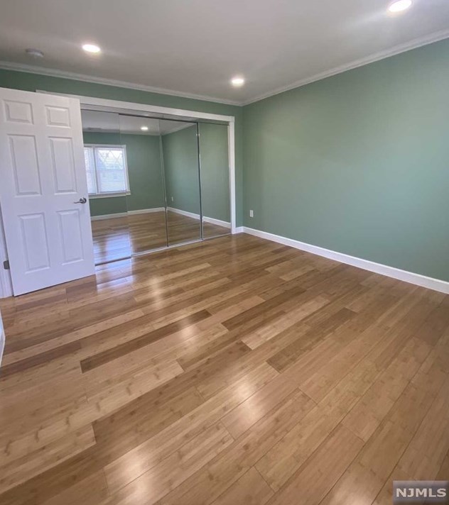 165 Page Ave, Lyndhurst NJ  07071-2612 exterior