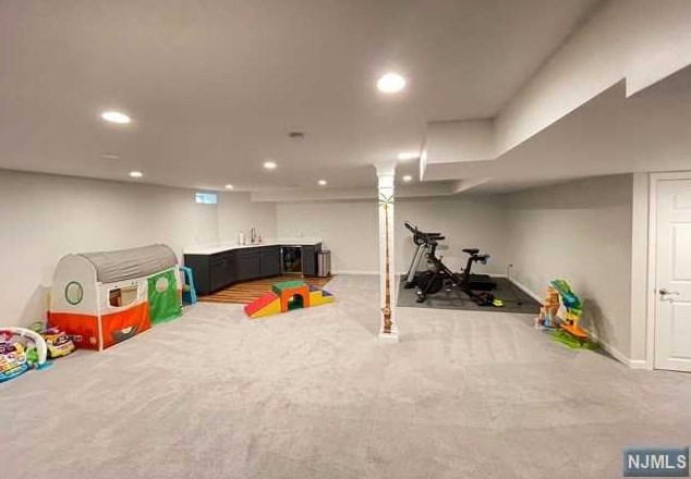 180 Passaic Ave, Rutherford NJ  07070-1937 exterior