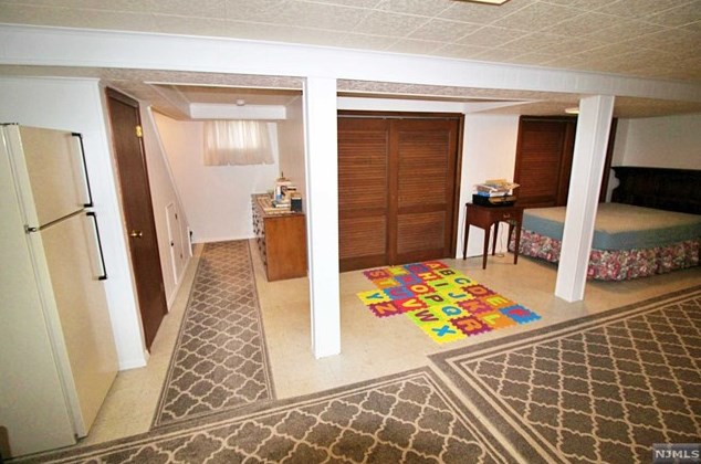 178 Pierrepont Ave, Rutherford NJ  07070-2420 exterior