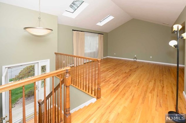 92 Lake St, Westwood NJ  07675-1638 exterior