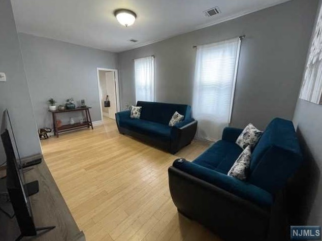 9 1st St, Clifton NJ  07011-2719 exterior