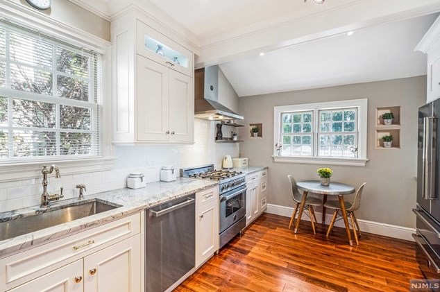 171 Wheaton Pl, Rutherford NJ  07070-2723 exterior