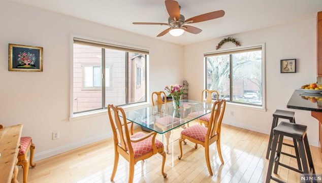 269 Sunset Ky, Secaucus NJ  07094-2213 exterior
